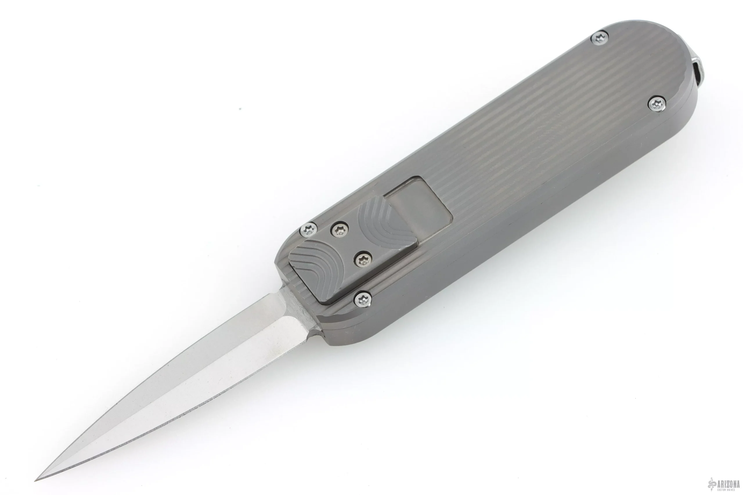 007 Dagger Auto